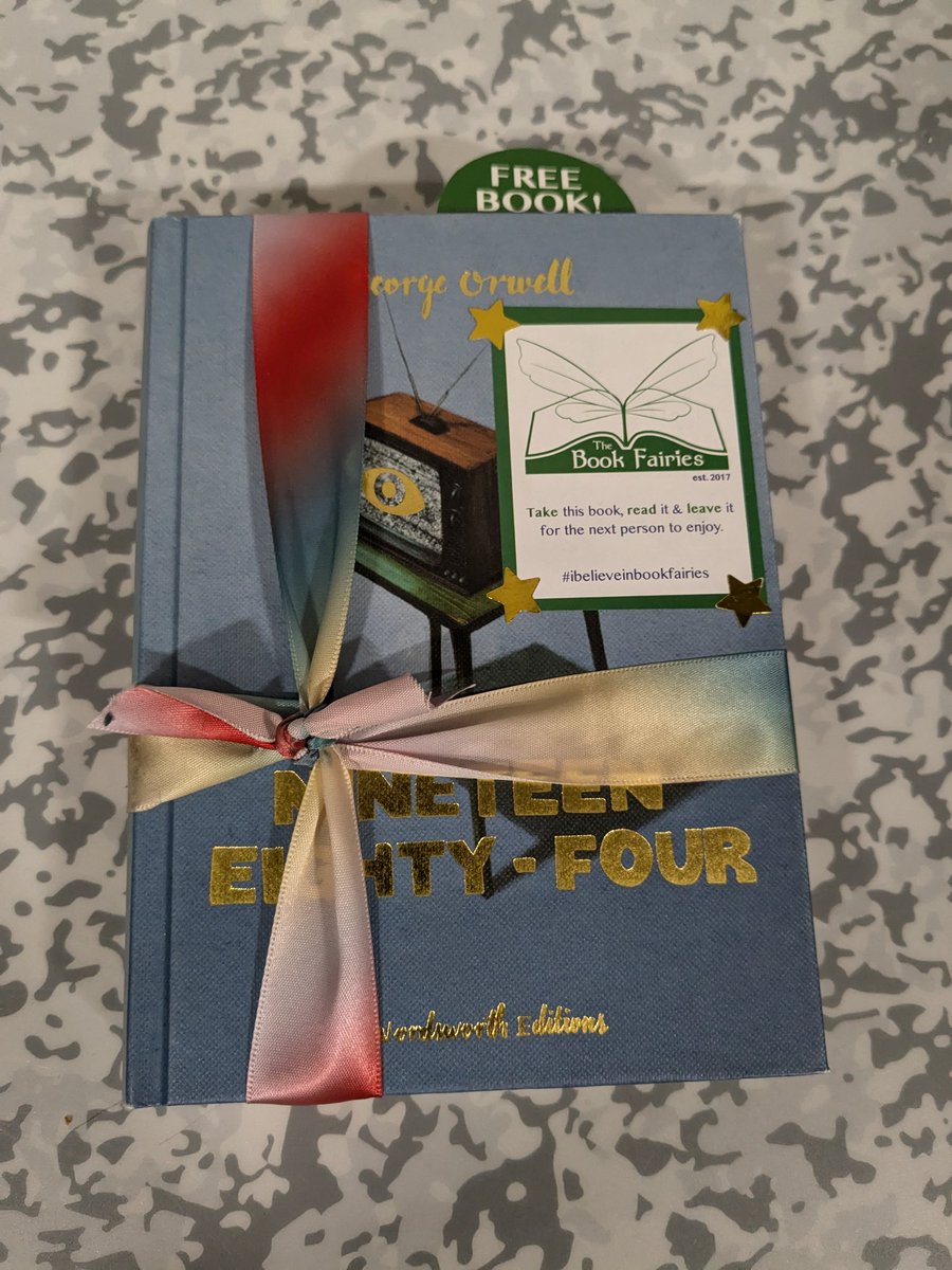 The Book Fairies are celebrating the new collector’s editions from Wordsworth today by hiding them for lucky finders all around the UK!

Who will be lucky enough to spot some of these around London ✨❤️

#iBelieveinBookFairies