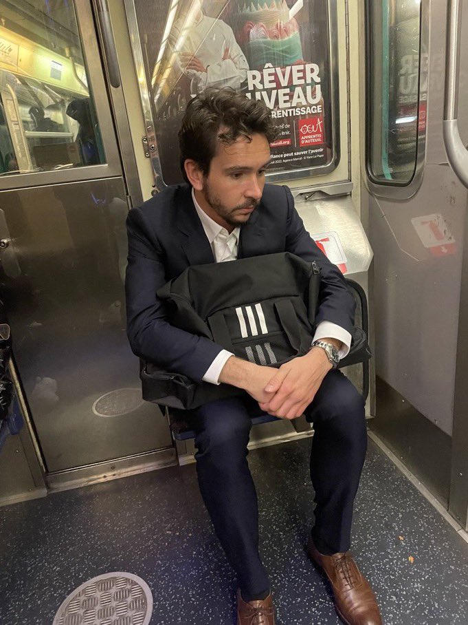 KC Chroma ⚡️ tweet media