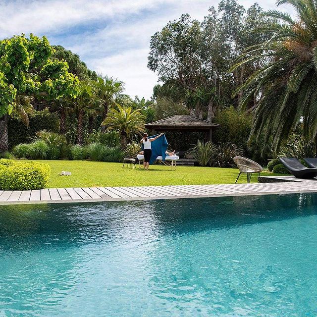 AbsoluteLuxe's tweet photo. Luxury Real Estate  -  French Riviera  💦 ⁠
⁠⁠
☀️ 👓 👙 🥂 🐠 🍉 💖 🌊 🔥 ⁠
⁠
Follow us @absolute.luxe     ⁠
https://t.co/1IW9j33t7M⁠

#sttropez #luxurydestination #absolutesttropez  #sttropezsummer   #sainttropez #sainttropezaddict #monaco #luxury  #Pampelonne  #cotedazur https://t.co/PiraAwMtXS