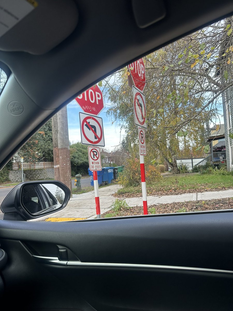 Digitizationx's tweet image. Hey @DOGE @elonmusk put me in charge of DOT,  I will easily slash millions of dollars every year plus you won’t see any potholes anywhere across the US.