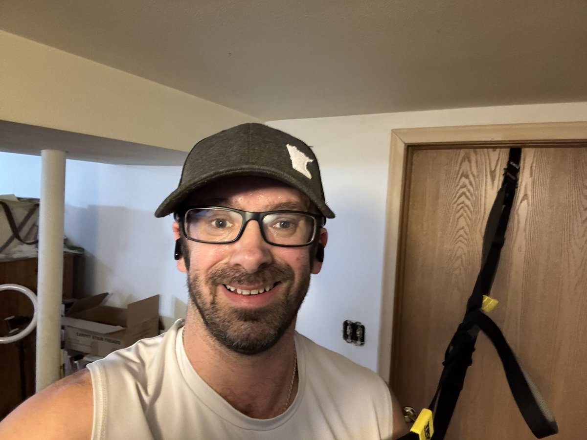 AgentUlland's tweet image. #WorkoutSunday
I got my exercise in today, before watching the #MnVikings football 🏈 game. Worked on Back, Legs, and Core today.