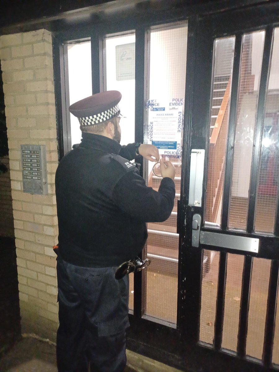 East Barnet Police tweet media