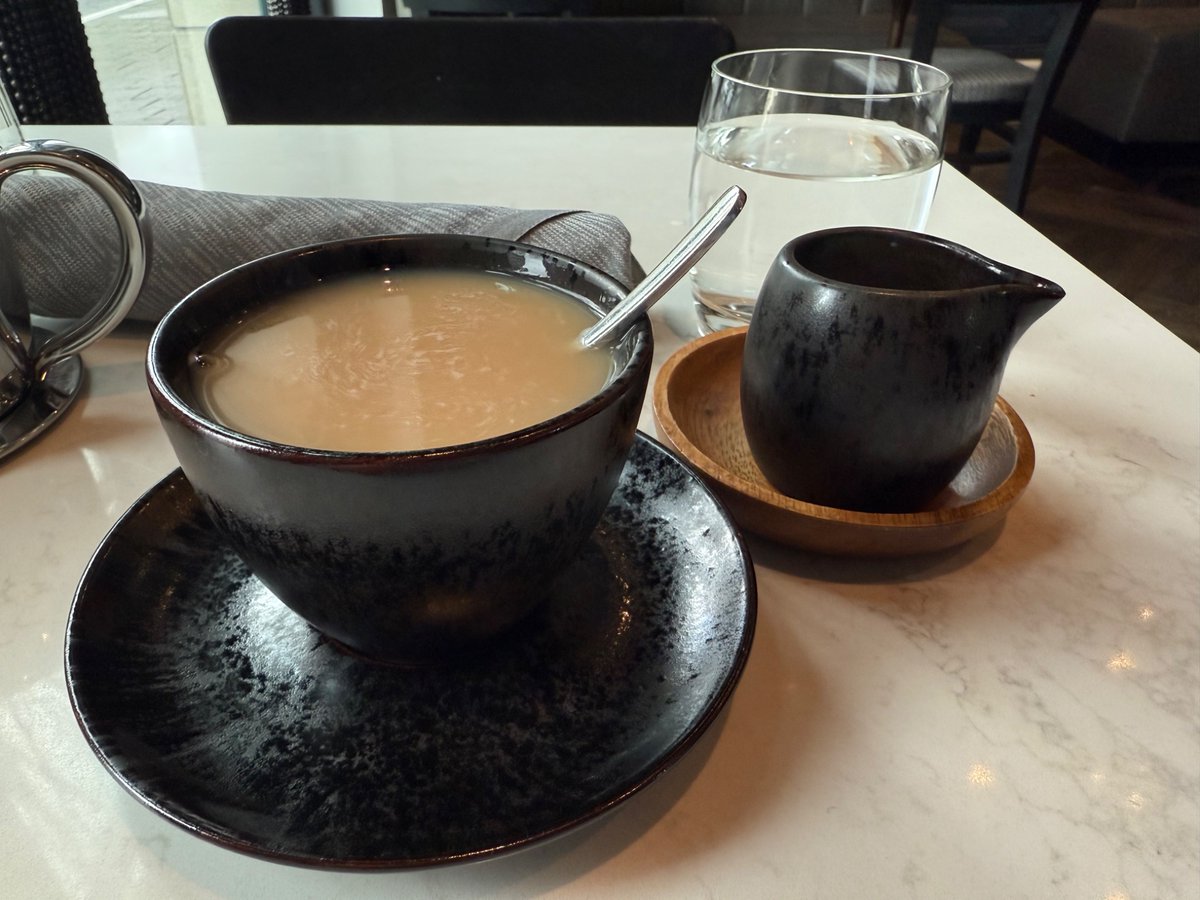 ChimeraGenetics's tweet image. Every morning I can, I try to have an Earl Grey tea &amp;amp; think of my Mom for a few moments.  It’s hard losing loved ones, but we carry them with us forever. 
#Linalool