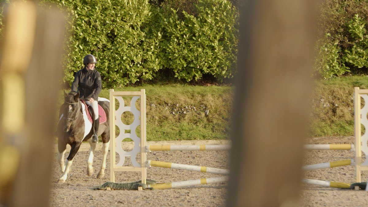 MorganMescal's tweet photo. Some horse riding filmed today!🐴 https://t.co/qNLVu3YtBO