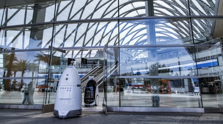 Ferrum_IT's tweet image. Security robots are no longer a sci-fi fantasy, they're starting to supplement the jobs of human guards in real life.
#AINews #RobotTech hubs.ly/Q02Wp4vj0