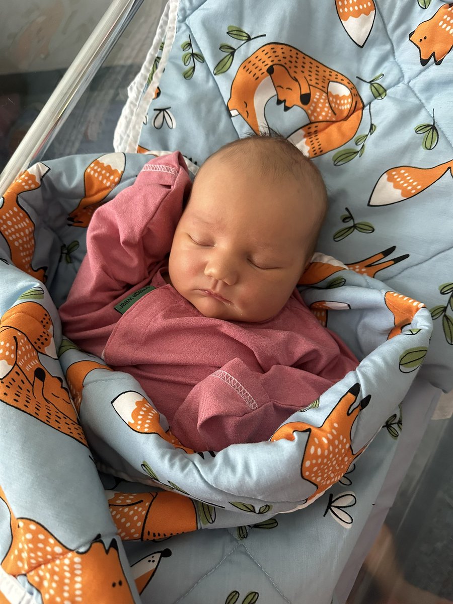 Laura 𖤐 Linkoneva tweet media