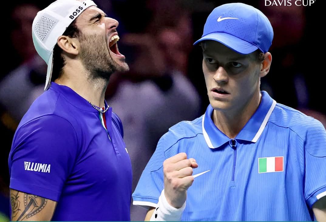 FrancescaJuve2's tweet photo. Un2024 lastricato d’oro del tennis italiano.
#esisiamoancorafelici🥰
#DevisCup🥳
#Grazieragazzi
#SinnerBerrettini🎩 https://t.co/d2wmASBjlE