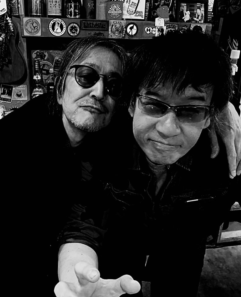 saigen3's tweet photo. そして内藤幸也氏
ARB選曲で二度目の共演
エロさ爆発のギター！！
最高でした！
是非また✨
同級生🤣
#内藤幸也 https://t.co/VJP2yAZvQP