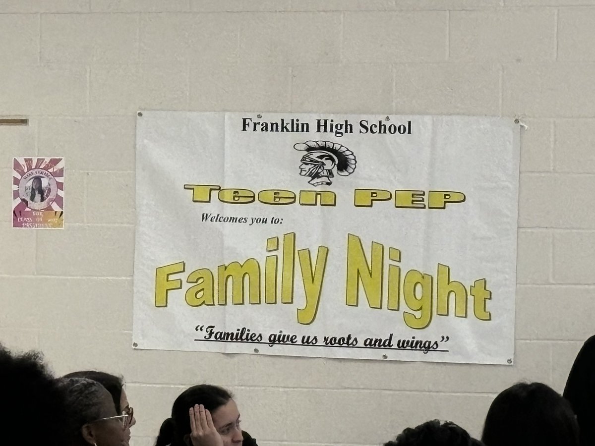 NInzano_FTPS's tweet photo. We had our annual Franklin HS Teen PEP Family Night on Wednesday Nov 20th. 
We had over 130 people which included administrators, teachers, family members, FHS Teen PEP alumni, staff from Center for Supportive Schools &amp; students from Franklin. https://t.co/MR2RcgZuou