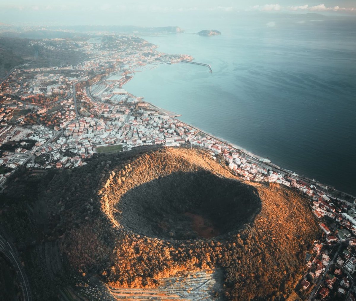 Secret Origins tweet media