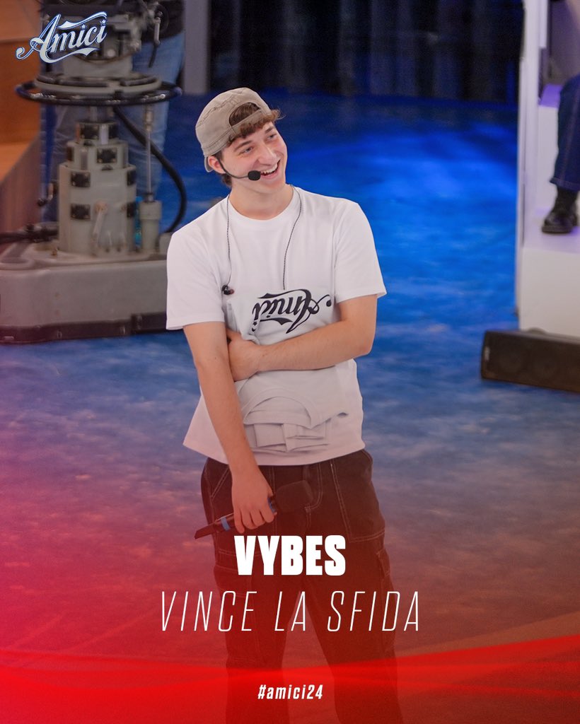prevsad's tweet photo. Ciao Lip Gallagher ti amo dalla prima stagione #amici24 https://t.co/zKIzkOTRDG