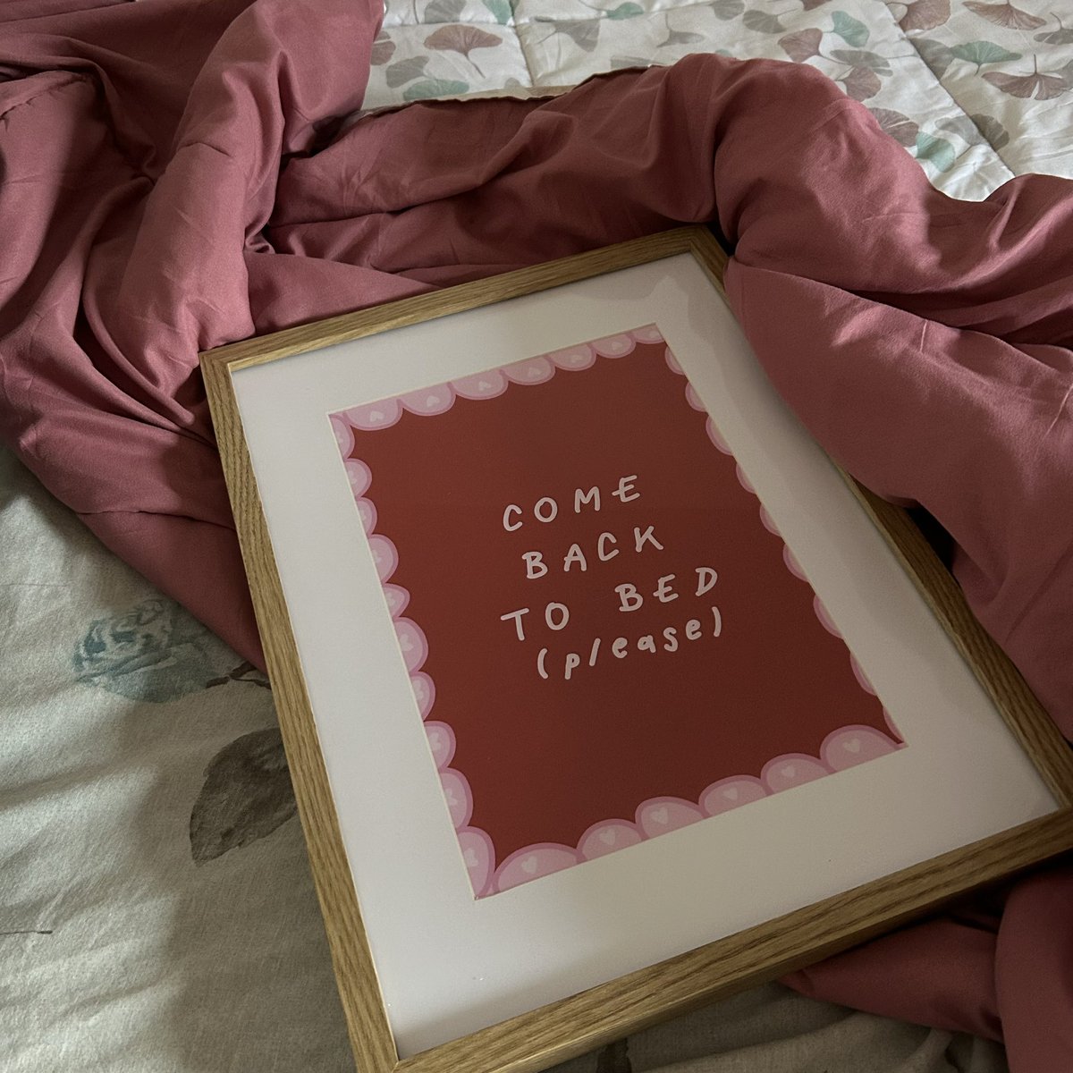 CHAVNEL95's tweet photo. Ciao a tutti, 
ho da poco aperto il mio shop online di stampe e quadri che realizzo personalmente. 
Se vi va di dare un’occhiata o seguirmi su ig ne sarei felicissima.

ps. faccio anche disegni personalizzati ispirandomi alle vostre foto

ig: https://t.co/L0r7ki3P3T https://t.co/AQrz5aUjZz