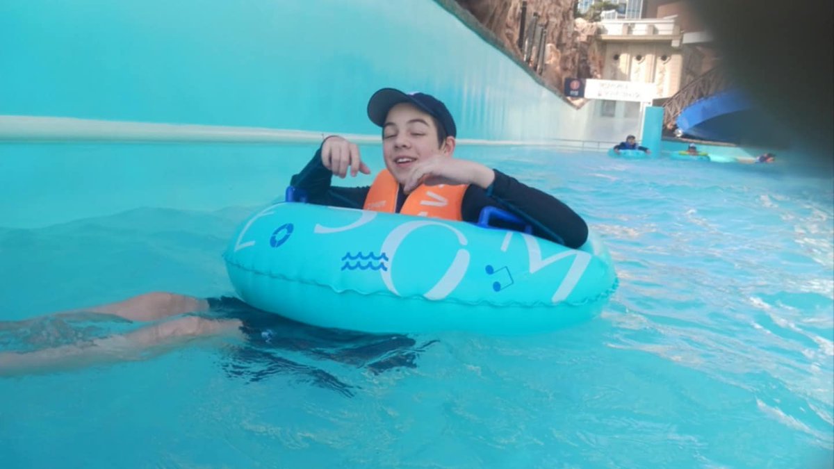 GunnersburySch's tweet image. Gunnersbury boys on family day  with their exchange partners in Korea