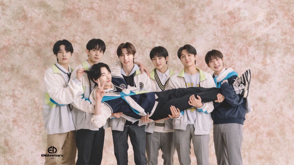nksunbaem's tweet photo. ENHYPEN FAMILY PHOTO FOR ENNIVERSARY 💌

1st 2021  2nd 2022
3rd 2023 4th 2024 https://t.co/qhU9wUxRIV