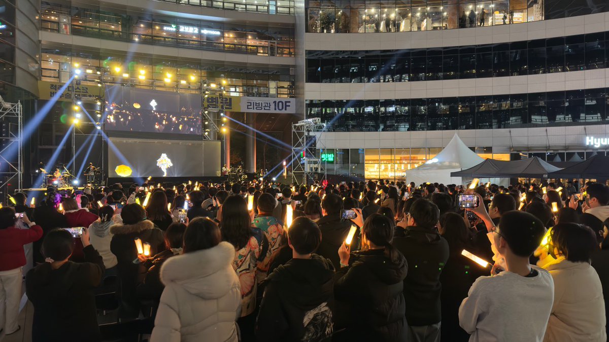 세레나데 유니버스 공식 계정 tweet media