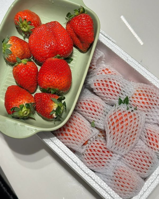 I ate this again today because it's my favorite fruit.