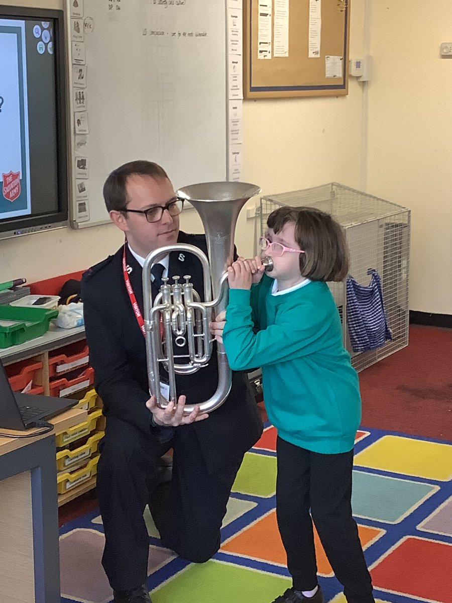 Last Thursday, we were visited by Salvation Army officer Harry. He taught us how the Salvation Army supports vulnerable groups in society. He even let us wear his hat and blow his baritone!
