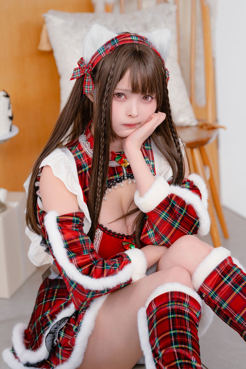 2024/11/23
Malymoon撮影会
すずらさん(<a href="/suzuran_ro/">すずら☘️</a>)

#Malymoon撮影会
#すずらぶ