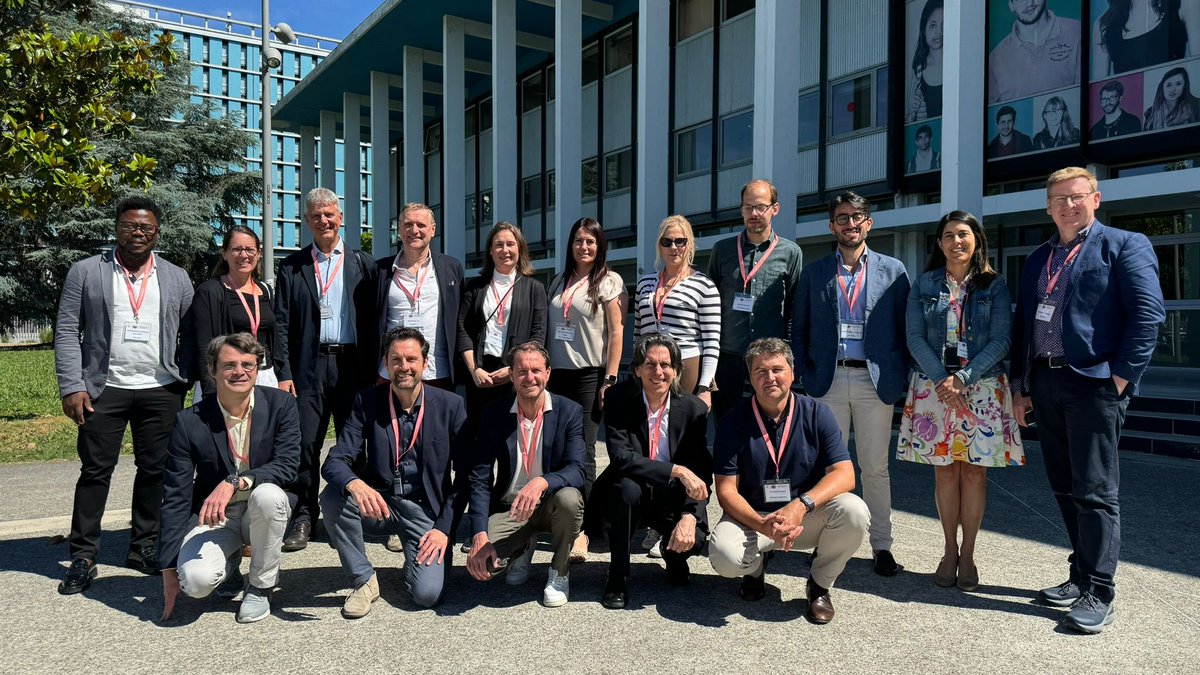 ISHR European Section (@ishr_es) on Twitter photo Join the Council of the ISHR (European Section)! We are seeking 4 new council members, including 2 mid-career members. Must be an ISHR member. Deadline 20th Dec 2024. Details in the recent newsletter, and ishr-europe.org <a href="/IshrMci/">MCI-ISHR</a> <a href="/JMCCardiology/">Journal of Molecular and Cellular Cardiology</a> #cardiac #research #ISHR Join the Council of the ISHR (European Section)! We are seeking 4 new council members, including 2 mid-career members. Must be an ISHR member. Deadline 20th Dec 2024. Details in the recent newsletter, and ishr-europe.org <a href="/IshrMci/">MCI-ISHR</a> <a href="/JMCCardiology/">Journal of Molecular and Cellular Cardiology</a> #cardiac #research #ISHR