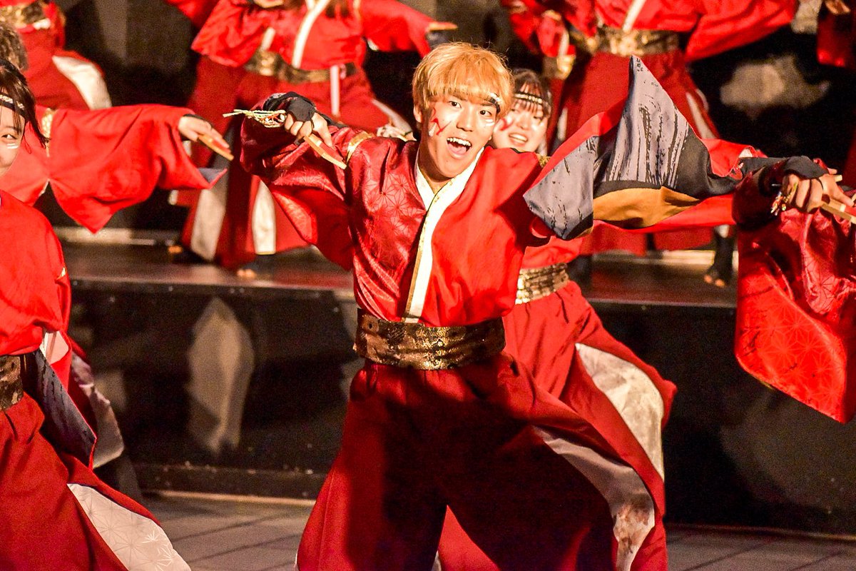 yu_s_pic's tweet photo. 早稲田大学"踊り侍" ④

#踊り侍 #早稲田大学踊り侍 #龍馬よさこい
2024.11.10 https://t.co/Cbkp8GuqqV