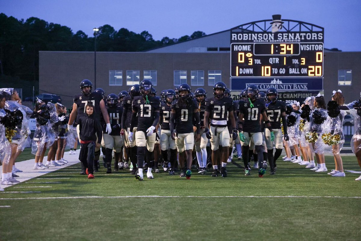 JoshuaSmith1300's tweet photo. @Senator_Pride Thank you for giving me the best 2 years of my life. I hate that it came to an end but I’m forever grateful for all the memories. https://t.co/MlX3Y84LSy