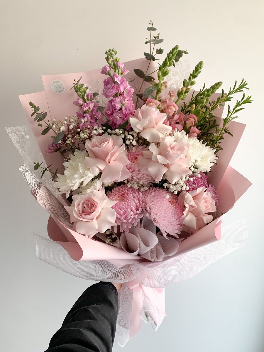 Pink flower bouquet