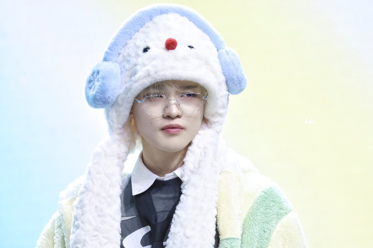 _Fleur1122's tweet photo. 241124 메이크스타

⛄️

#천러 #CHENLE #辰乐
#NCT #NCTDREAM https://t.co/ziLmUNIh7V