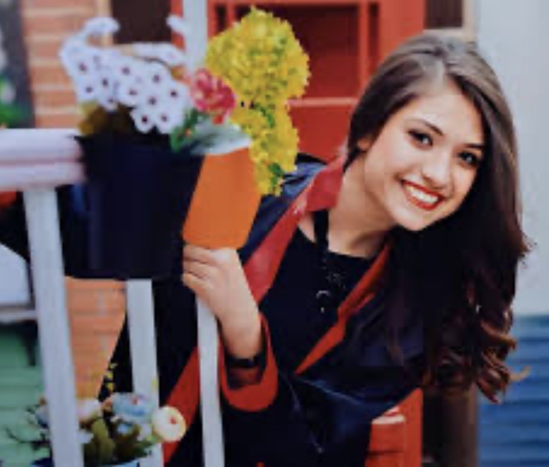 Başta Şehit Aybüke öğretmen olmak üzere, bütün
Vatanperver öğretmenlerimizin gününü tebrik  ediyorum.🇹🇷