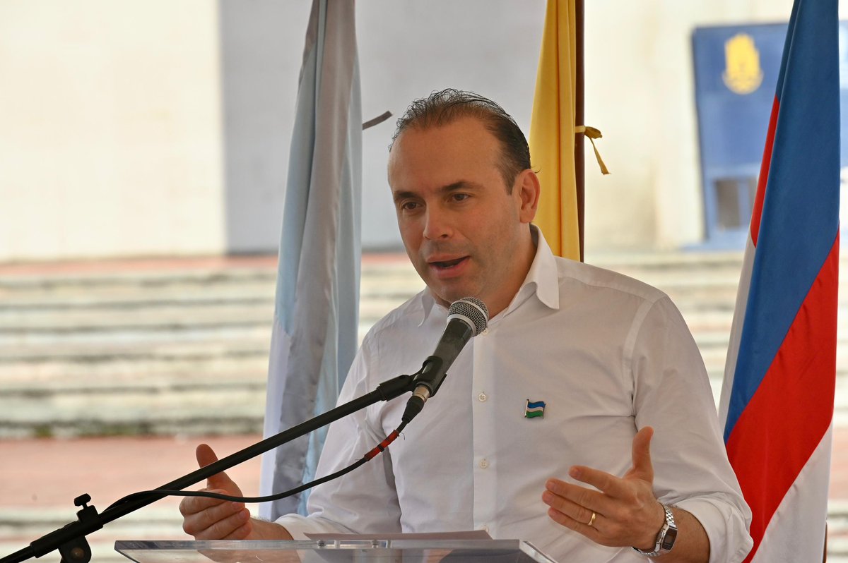 GobiernoCali's tweet photo. Hoy es un día importante, ¡vamos a votar! 🗳️
El alcalde @alejoeder dio inicio a la jornada electoral para crear el Área Metropolitana del Suroccidente de Colombia.
Hoy, ve a tu puesto de votación y marca SÍ a la conformación del Área Metropolitana. ✅🗳️
#AMSO #unsiqueconecta https://t.co/TMMr3gPxdU
