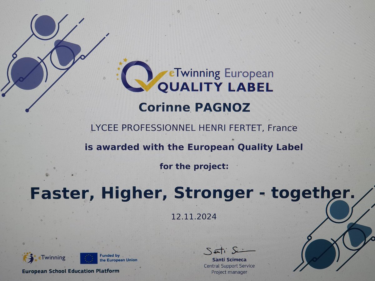 Corinne Pagnoz (@corinnepagnoz) on Twitter photo Attribution du label européen pour le projet eTwinning mené avec les 3PM sur les Jeux Olympiques.
Bravo les élèves.
<a href="/eTwinningFrance/">eTwinning France</a> 
<a href="/eTwinningEurope/">eTwinningEurope</a>
<a href="/SandrineGORICH2/">Sandrine GORICHON</a> Attribution du label européen pour le projet eTwinning mené avec les 3PM sur les Jeux Olympiques.
Bravo les élèves.
<a href="/eTwinningFrance/">eTwinning France</a> 
<a href="/eTwinningEurope/">eTwinningEurope</a>
<a href="/SandrineGORICH2/">Sandrine GORICHON</a>