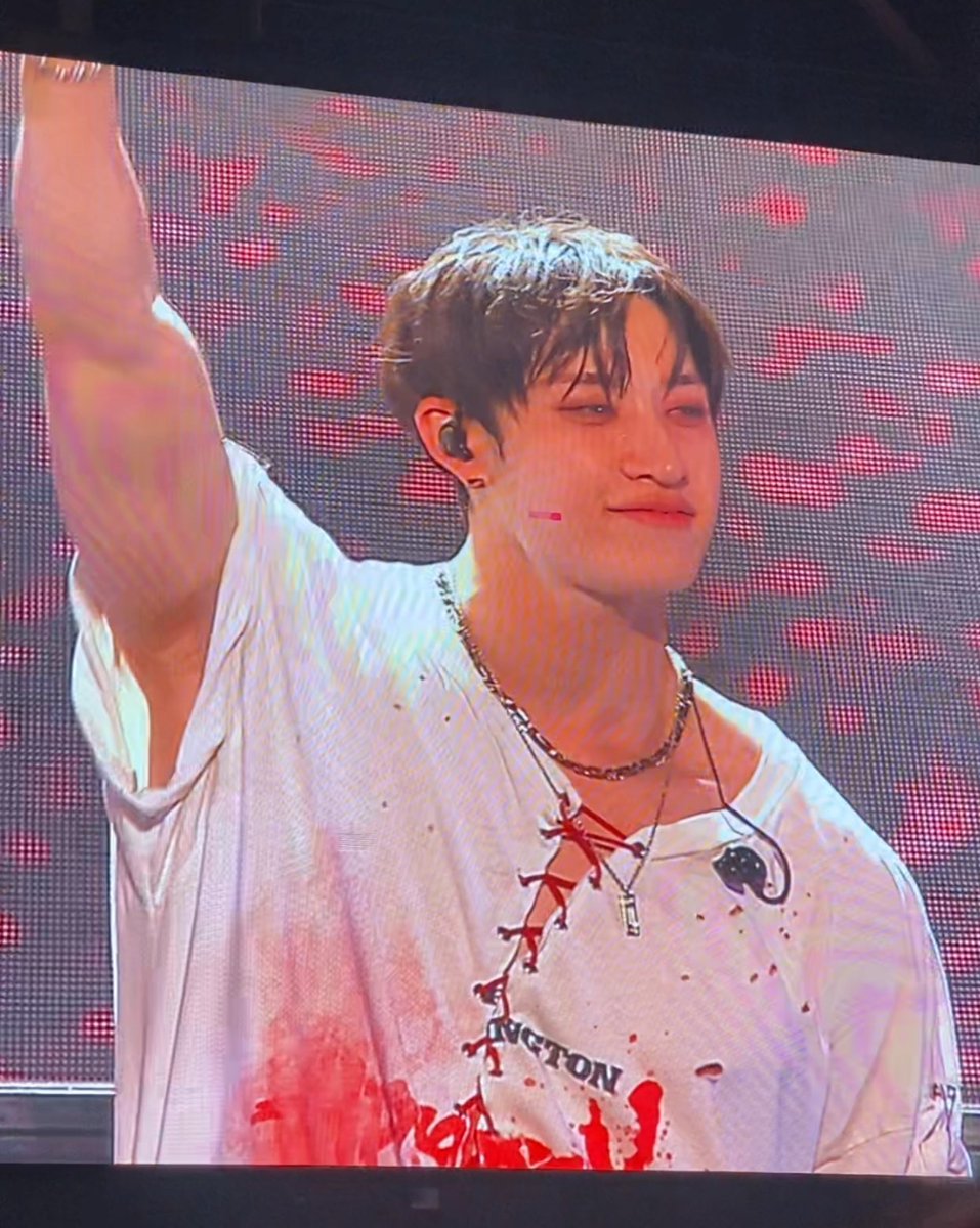 ItsStrang3's tweet image. ❤️‍🔥— A night to remember forever with @Stray_Kids 

#dominATE_BULACAN