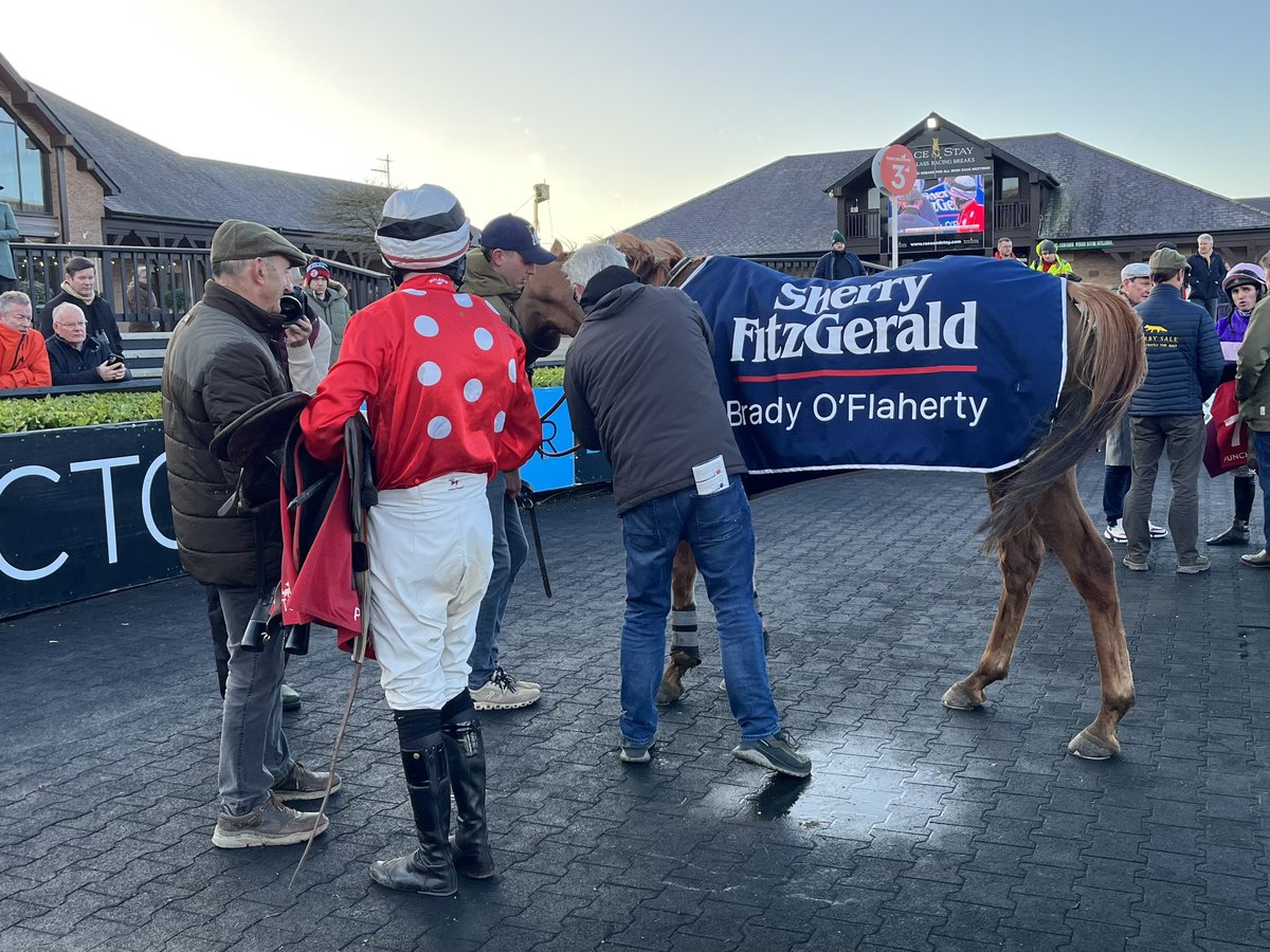 Garryrichard Stud tweet media