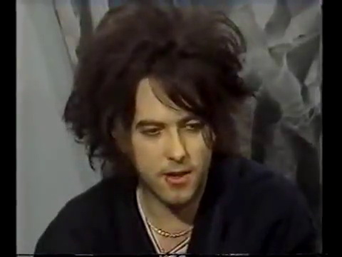 TheCureForever_'s tweet photo. 📺 Robert Smith on Gaz Bag TV, November 1985: These stills capture Robert in peak The Head on the Door charm—smiles, laughs, and that iconic hair! 🖤
What’s your favorite interview moment with Robert? Let’s reminisce! 🎤
#TheCure #RobertSmith #GazBagTV #1985 #PostPunkIcons https://t.co/KA9ePO73gh