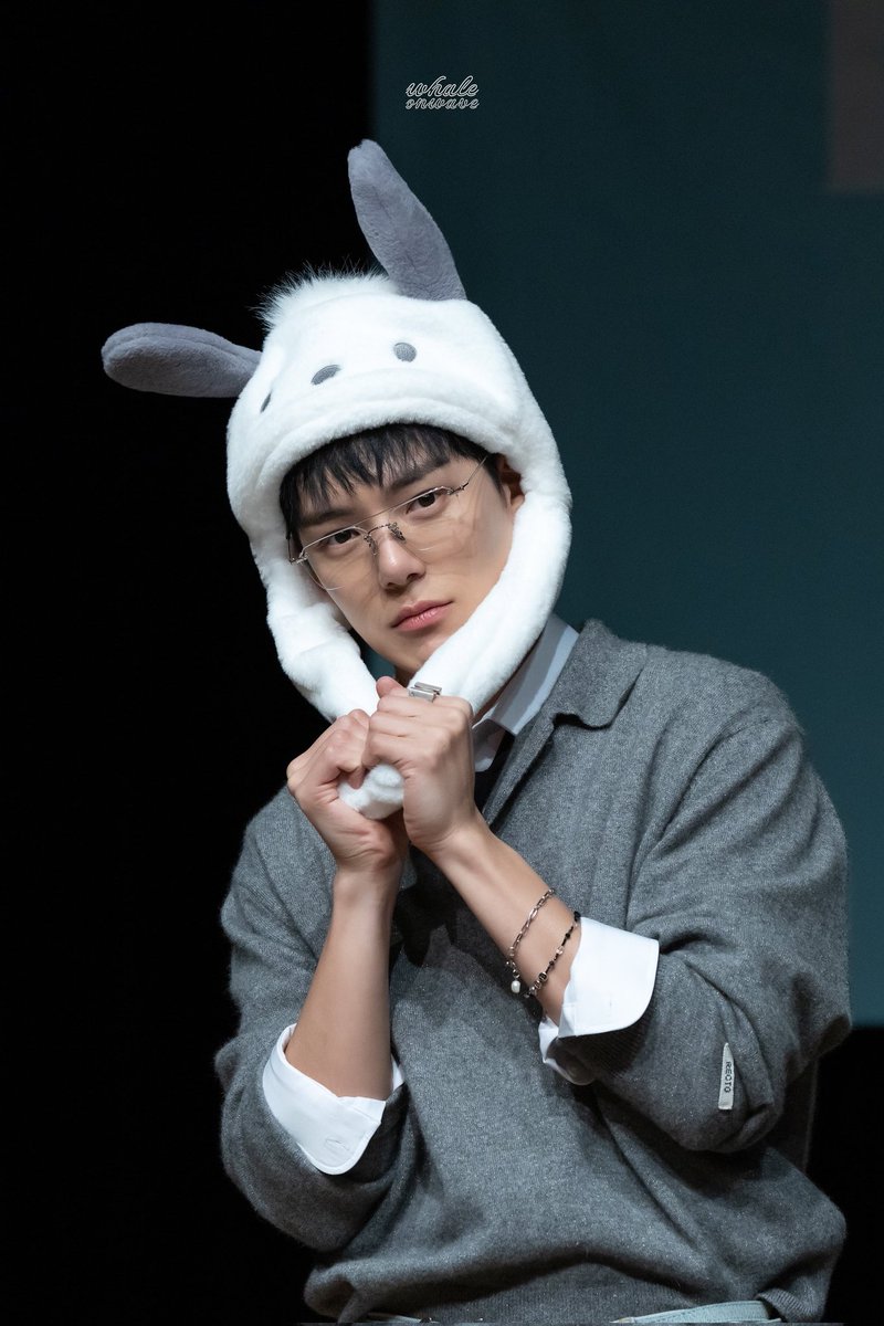 #이기회를빌려서저에대한속마음을털어놓으세요
고고고