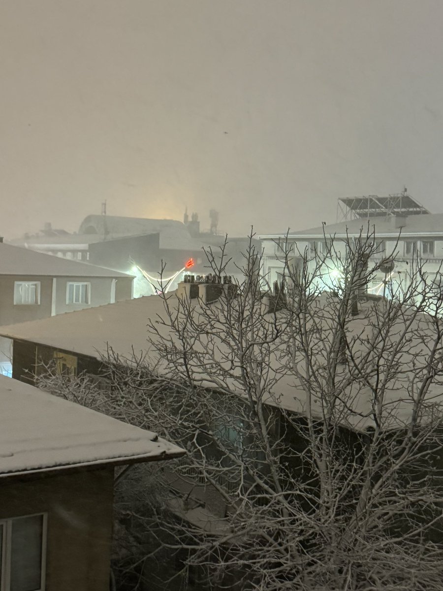 gul_c_e's tweet photo. Erzincan ❤️Geldim ama sanırım kolay dönemiycem 🥰 https://t.co/TNPV72Ikdp