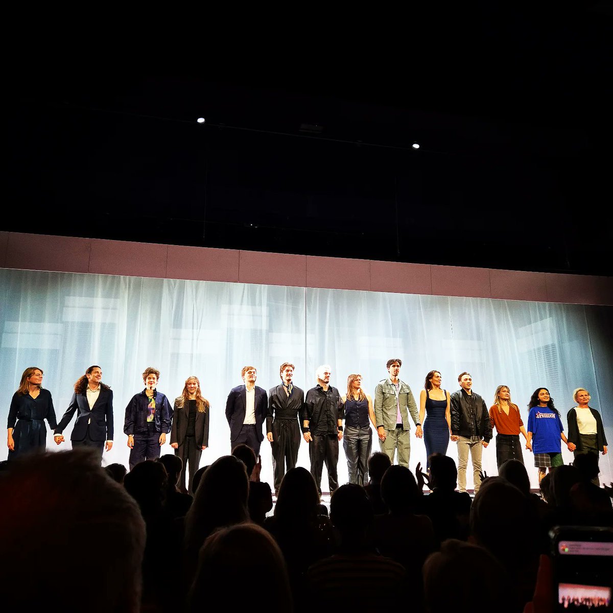 Première The Almighty Sometimes van <a href="/theateroostpool/">Theater Oostpool</a> Gefeliciteerd iedereen!
#thealmightysometimes #almightysometimes #theateroostpool #oostpool