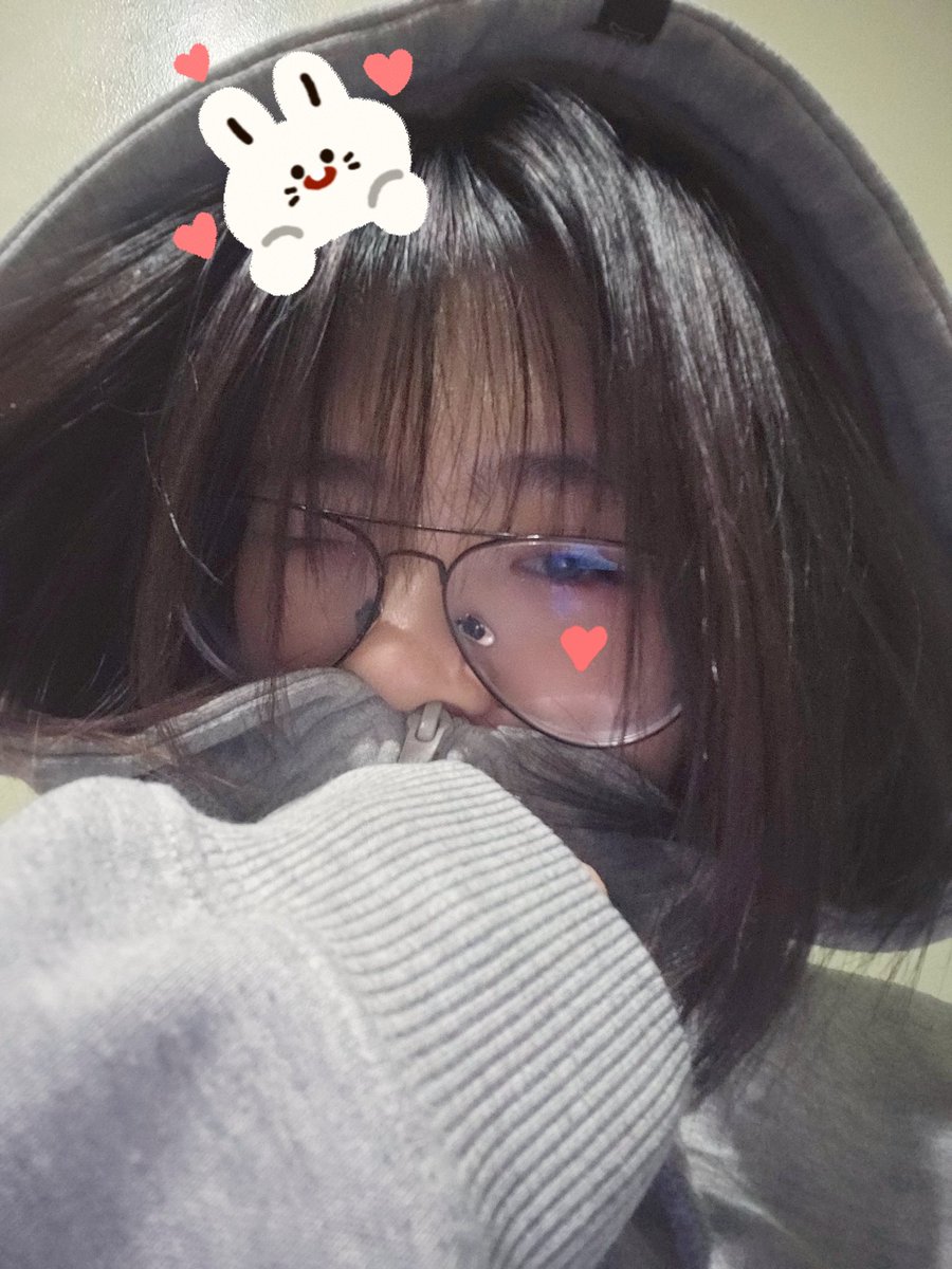 red hearts, red hearts—that's what i'm on;
come give me something i could feel🫢

#SSD #StrayKids #StaySelcaDay #BangChan #방찬 #스트레이키즈