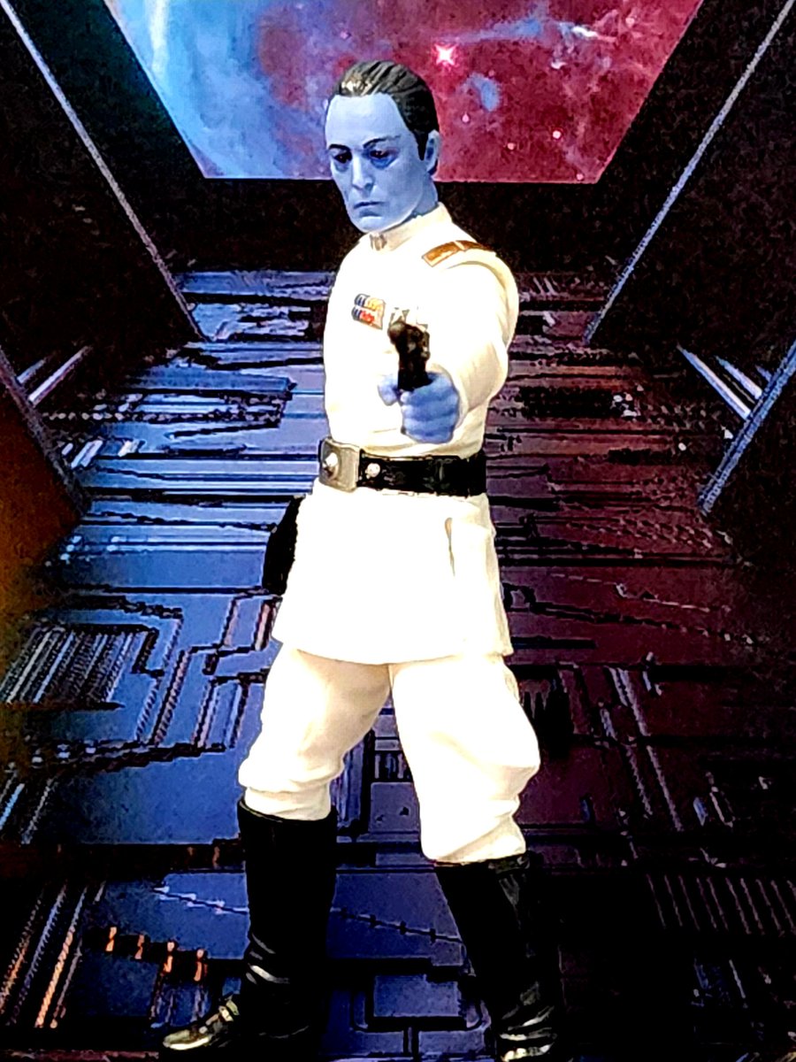 SwChamp's tweet photo. Today's #ActionFigureoftheDay is the new @Hasbro #VintageCollection Grand Admiral Thrawn from the Ahsoka series. This cold calculations Grand Admiral proves to be a worthy adversary in the early days of the Rebellion and almost brings the New Republic to its knees. https://t.co/floGiow6zw