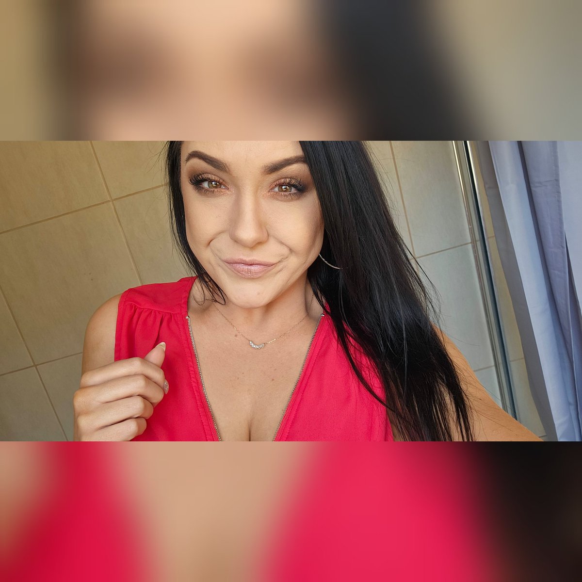 SoulRavenLeigh's tweet image. "Embracing new experiences and living life without limits. Open-minded conversations are always welcome – let’s see where the night takes us… 😉 #LivingFree #OpenToAdventure #NoLimits"