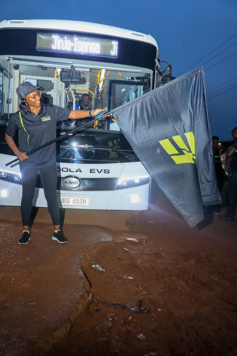 ruthdavoice's tweet photo. I will proudly tell the next generation that I was part of this journey. 

For the countless inquiries I’ve received the past 4 yrs about where to board the #KayoolaBuses, I now have an answer.

The Green Belt route has begun in Jinja and extends to Iganga District.

#EBusXpress https://t.co/rxvliqBBgE