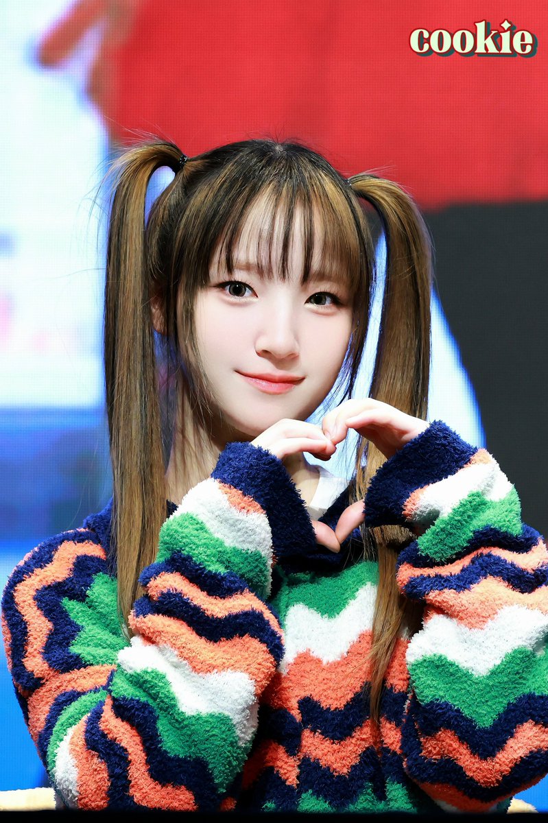 cookie_0228's tweet photo. 241124wm

🎄

#유니스 #UNIS #방윤하 #YUNHA https://t.co/HdipOfsOxu