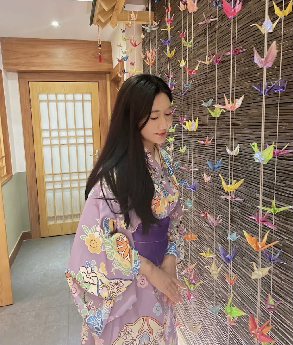 I like the way I look in a kimono, and I got to experience the Japanese kneeling-mat style of dining.