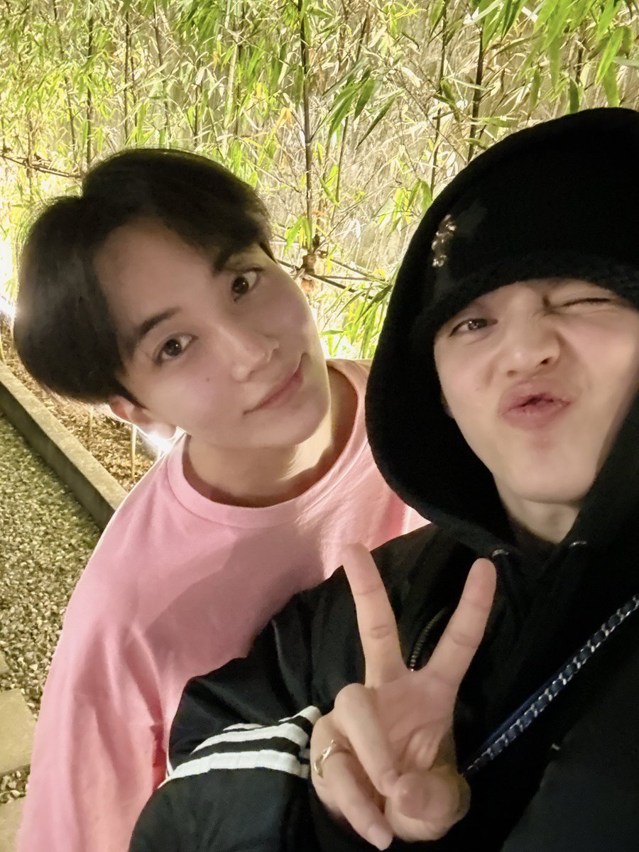 coup_jung's tweet photo. 쿱정 진심
“시간과 돈이 아까우면 사랑이 아니다”
의 유명한 표본임 https://t.co/dYPZYbFP8x