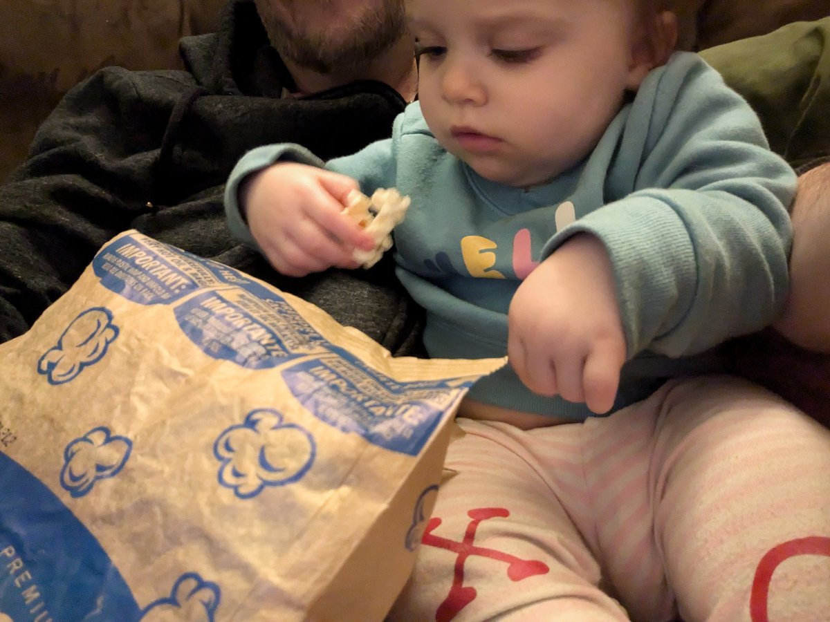 ericmalcolm's tweet image. Watching The Godfather Part 2 with the Gremlin last night. 📺🍿💜