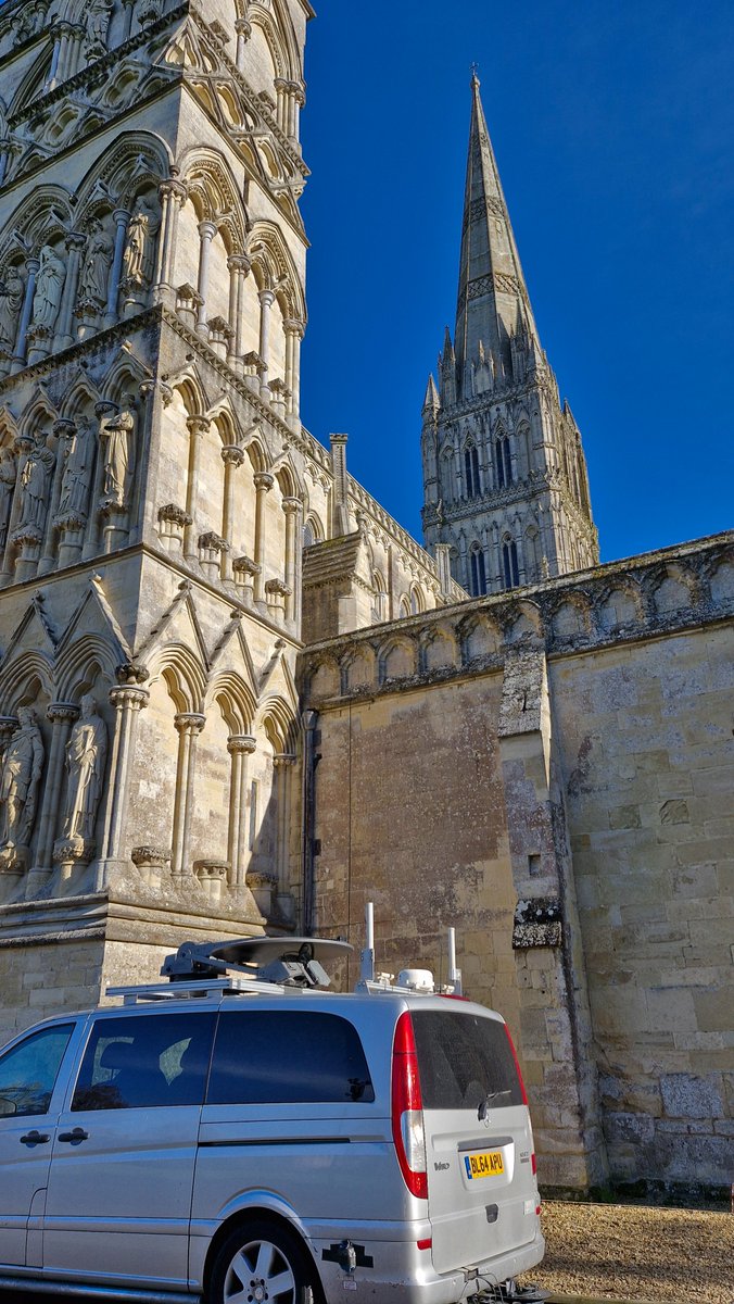 CollersB's tweet image. Salisbury pulled out all the stops (literally and figuratively) this week with @BBCRadio3 #ChoralEvensong from @SalisburyCath bit.ly/3NZlcFv