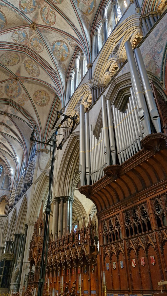 CollersB's tweet image. Salisbury pulled out all the stops (literally and figuratively) this week with @BBCRadio3 #ChoralEvensong from @SalisburyCath bit.ly/3NZlcFv