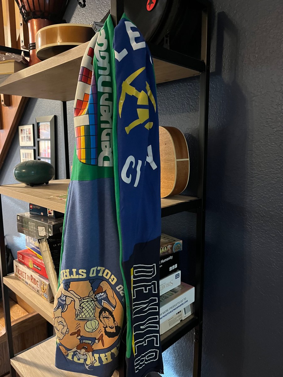 Celebrated the Nuggets win by whipping up a little t-shirt scarf for my bestie.