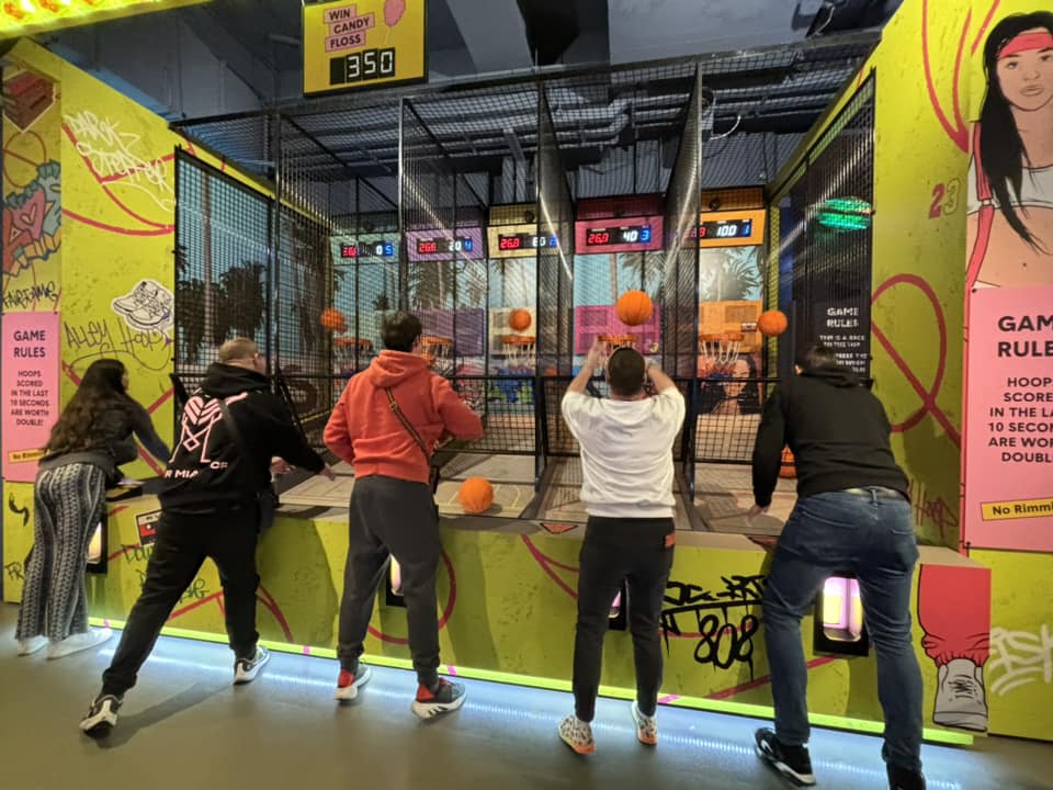 Kasbah_Kent's tweet image. Our LSA group at Seabrooke travelled to London to play some carnival games at Fairgame.
It was such a great place for adults to have some fun 🎡
#Fairgame #LearningSupport #LifeSkillsAccess #LifeSkills #Carnival