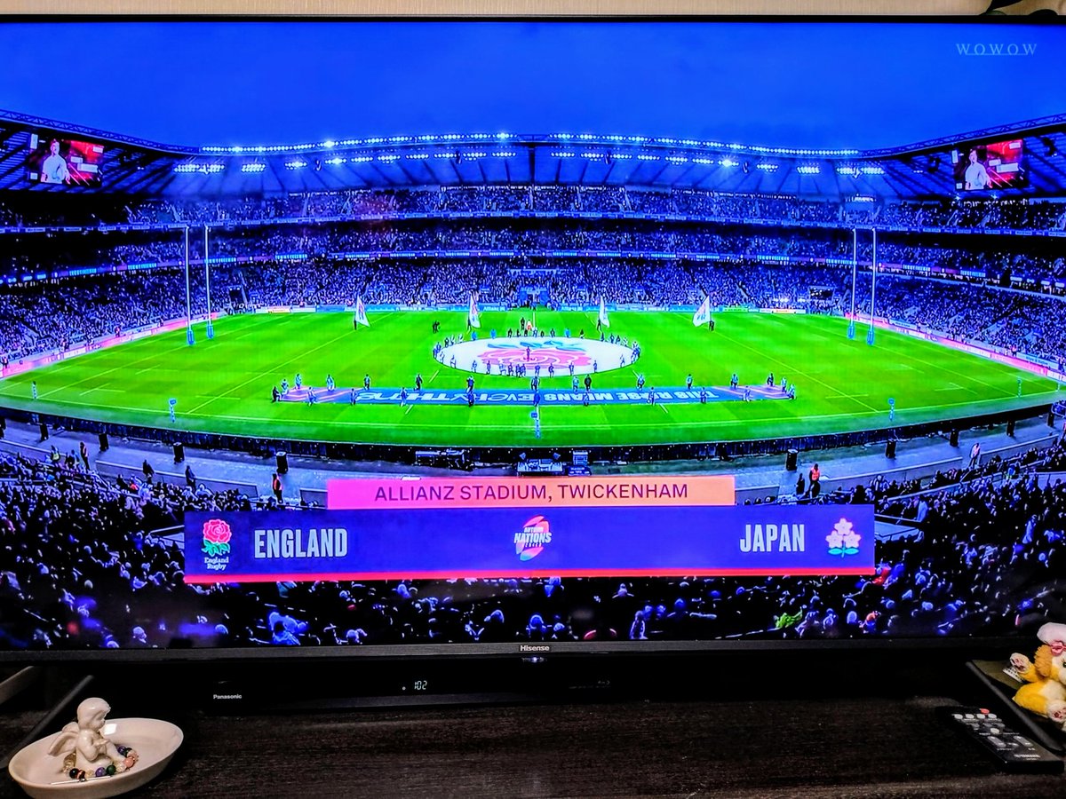 さぁ、まもなく
キックオフ🏉
６月のイングランド戦
の時より点差あけられて
ボコボコに いかれそう
やけど一応見とこ！
それにしても、
いいグラウンドやなぁー！
#トゥイッケナム・スタジアム #ラグビー日本代表
#ラグビー #テストマッチ
#sip765 Move Forward！