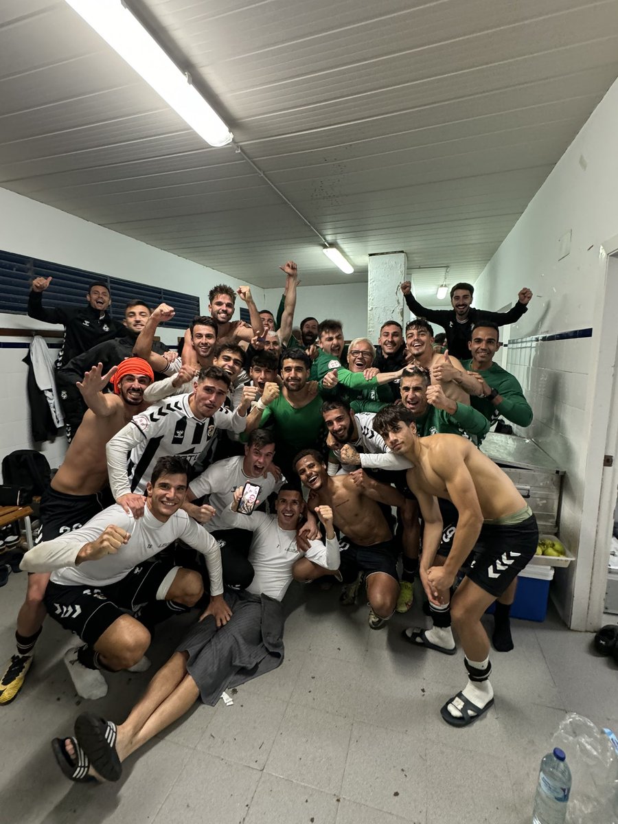 Real Balompédica Linense tweet media